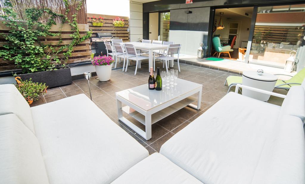 Luxury Apartment In Sitges City Eksteriør bilde
